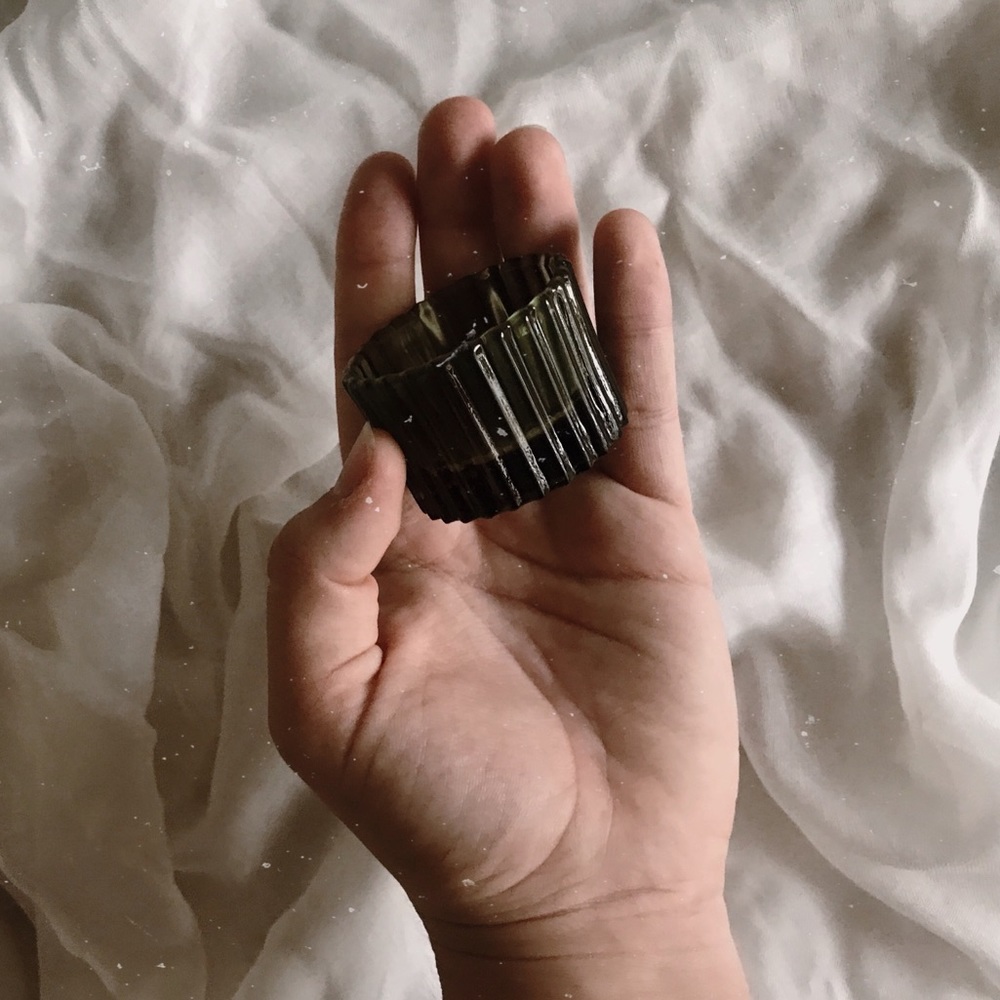 Dark Green Candle Holder 💫 - Picture 2 of 4
